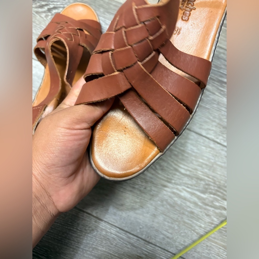 Huaraches Bearpaw Brown Leather Women's Sandals - Picture 8 of 9